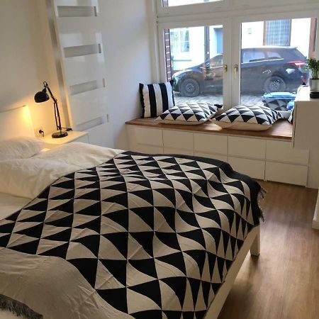 Zentral Gelegenes Ferienzimmer Moellner Seestrasse Екстериор снимка